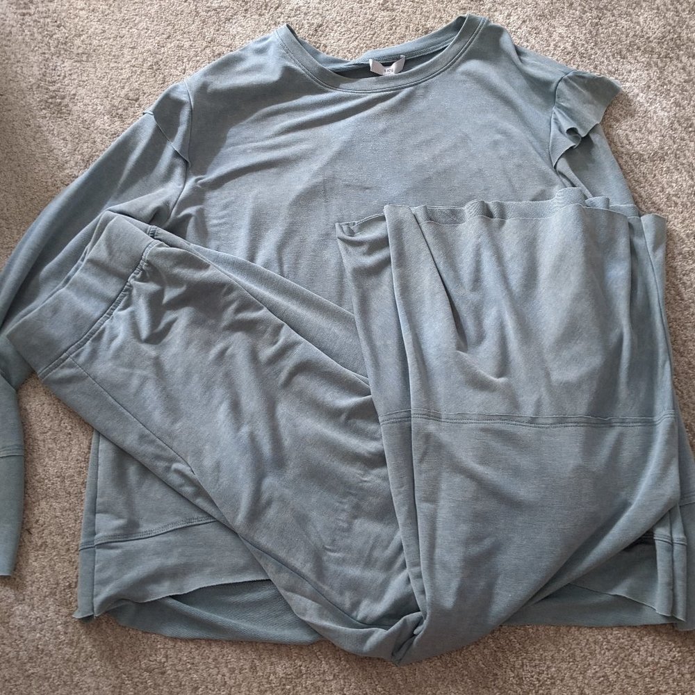 NWT Fate two piece